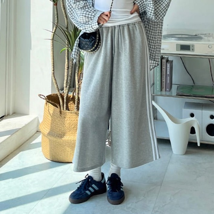 여성용 디아미뇽 위드니 트랙 버뮤다 스트링 8부 와이드 밴딩 팬츠