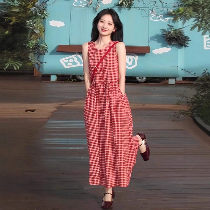 크레스티 여름 여성 라운드넥 레드 체크 원피스 해변 바캉스 일상 민소매 롱 원피스