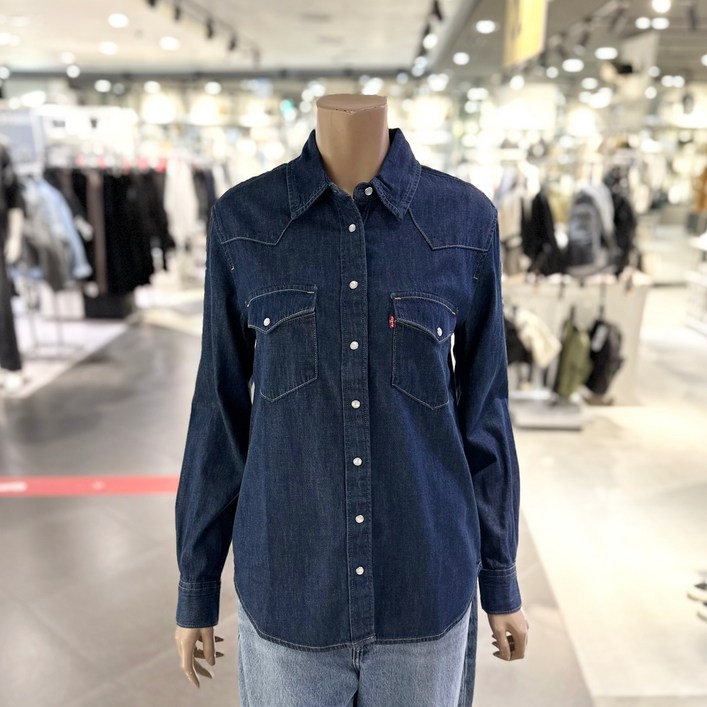 L E V I S  여성 오버핏 사계절 데님셔츠 4종 오리지널 웨스턴 스타일 868320017 NC강서 리바이스 무료배송