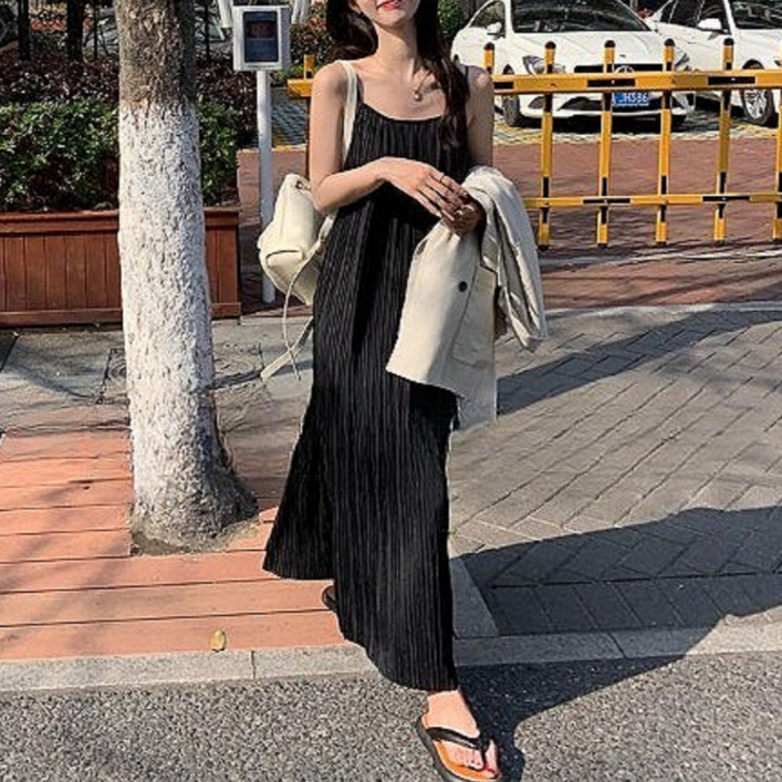 핏몬 여성 여름 구김없는 플리츠 끈 나시 롱 원피스 핏몬 여성 여름 구김없는 플리츠 끈 나시 롱 원피스