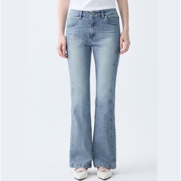 백화점 정품 25FW 여성 M톤 앞포인트 플레어 붓컷 YP1D6067