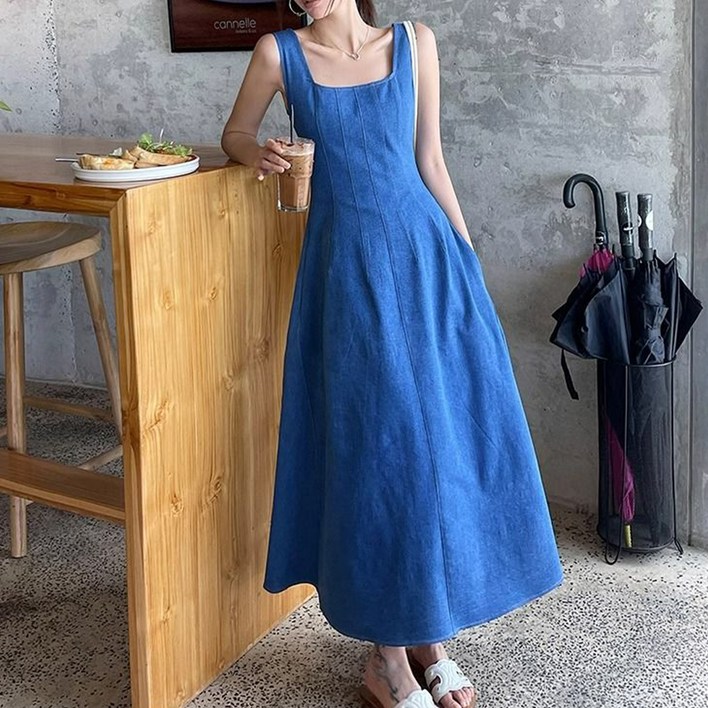 비비에모 마르쉐 스퀘어넥 민소매 플레어 원피스 10617