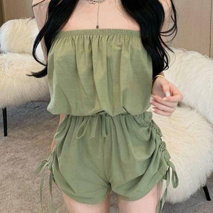 더플로우커머스 플리츠 스트랩리스 셔링 튜브 점프수트