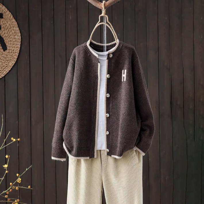 ROYALBELLE 여성 라운드넥 니트 가디건 편안한 루즈핏 긴팔 숏 니트 외투 Y0102009