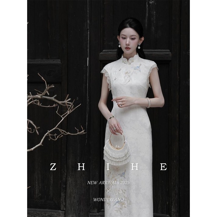 단아한 매력 여성원피스 쉬폰 자수 하객룩 원피스