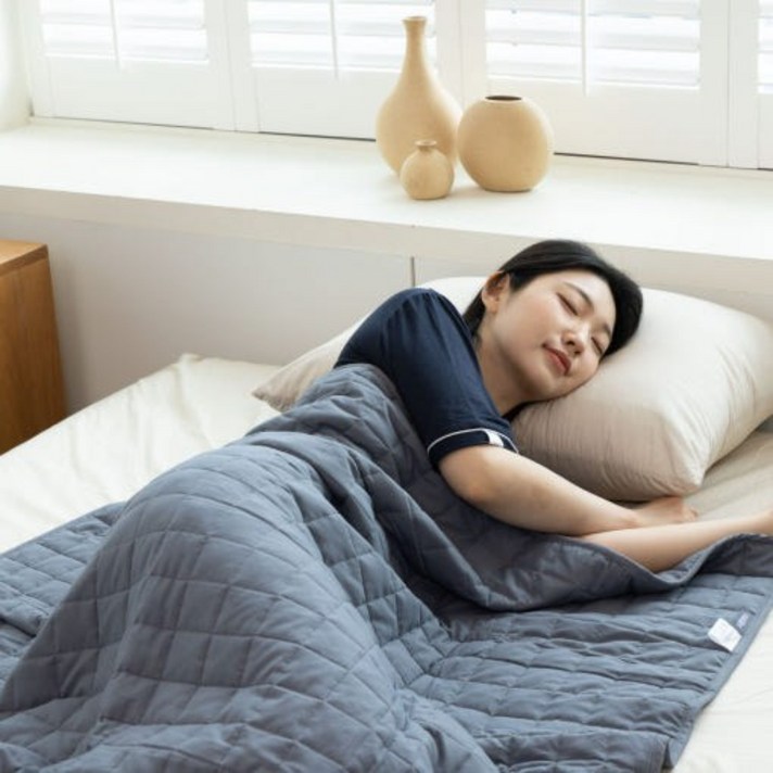 커들러 처방이불 무거운 이불 불면증완화 수면질개선 멜라토닌 무게 중력 수면 숙면 이불