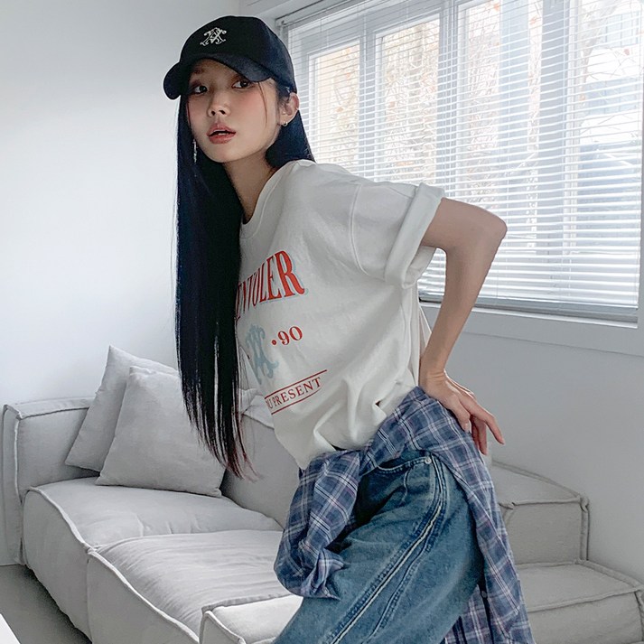 반에이크 여성용 밑트임 반 프린트 티셔츠
