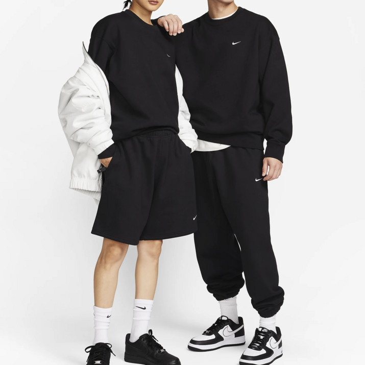 정품 나이키 맨투맨 기모 후드티 솔로 스우시 플리스 크루 블랙