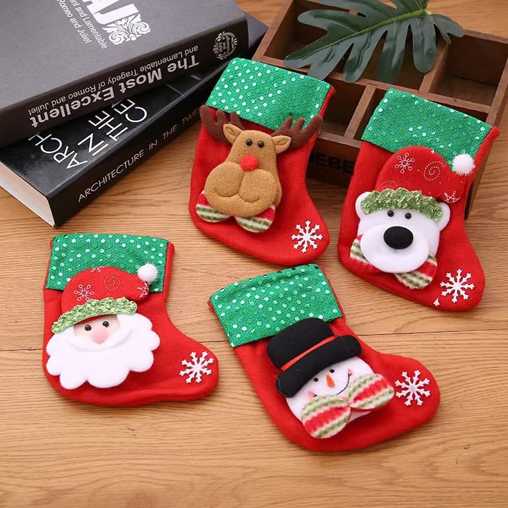 4P Merry Christmas 산타 크리스마스 양말  INBINW
