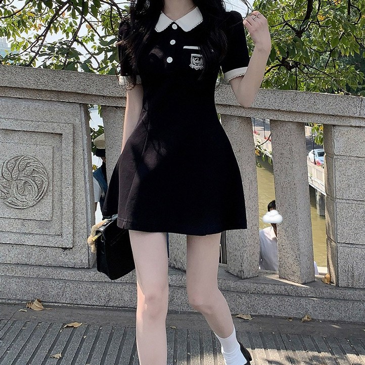 카밀라쇼룸 부드럽고 편한 재질 배색 사랑스럽고 귀여운 스타일 미니 카라 원피스 카밀라쇼룸 부드럽고 편한 재질 배색 사랑스럽고 귀여운 스타일 미니 카라 원피스