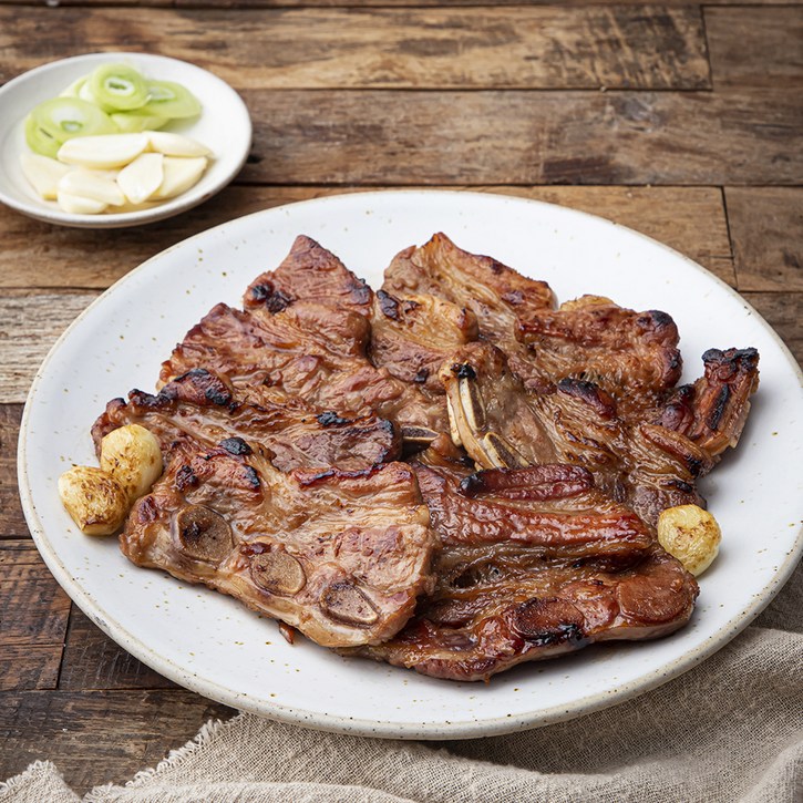 고급진 양념 돼지갈비 1kg500g 2개입 냉장, 1kg, 1개 고급진 양념 돼지갈비 1kg500g 2개입 냉장, 1kg, 1개