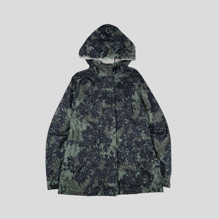 SISLEY 시슬리 그린 멀티컬러 리프패턴 풀프린팅 코튼블렌드 후드 바람막이 WOMANS L