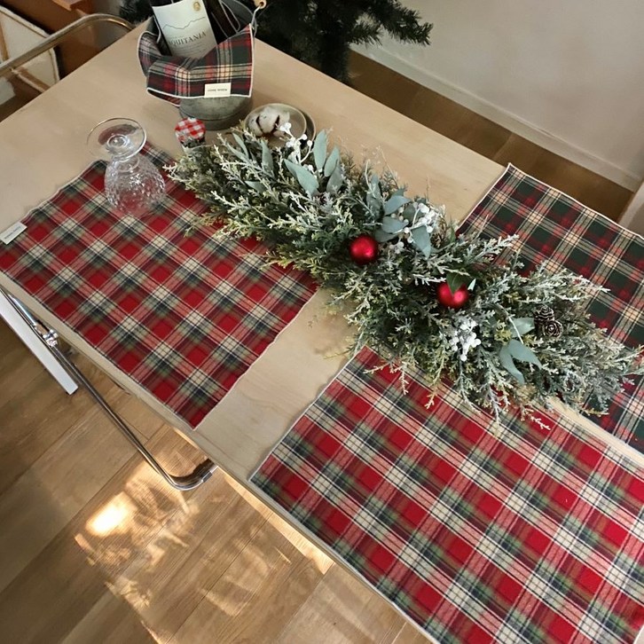 식탁매트 크리스마스 홀리데이 파티 테이블매트 미니테이블보 - 쇼핑뉴스